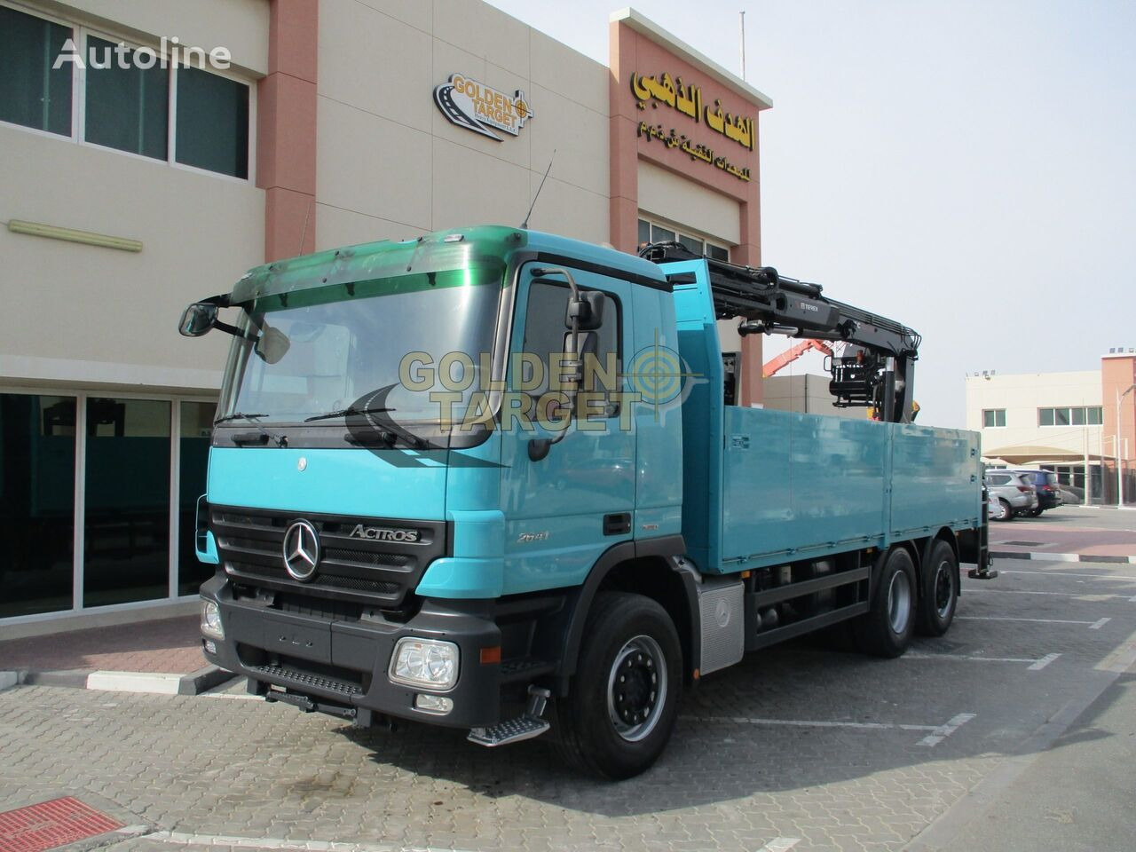 Dropside/ Flatbed truck, Crane truck Mercedes-Benz Actros 2641: picture 2
