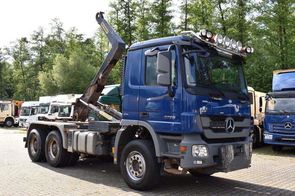 Hook lift truck Mercedes-Benz Actros 2855 BB V8 MP3 6x4 Winter/Palfinger P20: picture 8