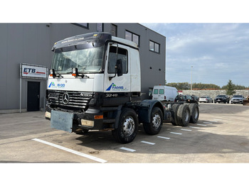 Cab chassis truck Mercedes-Benz Actros 3240 (GRAND PONT / LAMES / EPS / MP1 / 12 ROUES): picture 1