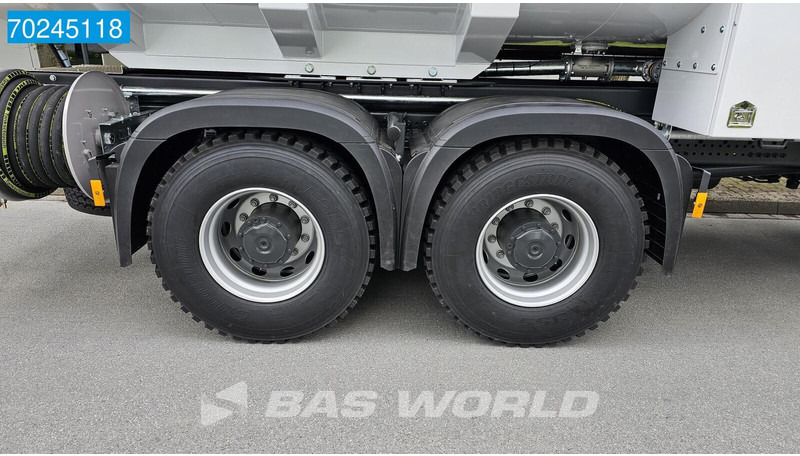 Tank truck for transportation of fuel Mercedes-Benz Arocs 3340 6X4 20.000ltr Fuel tanker ADR EURO 3: picture 13