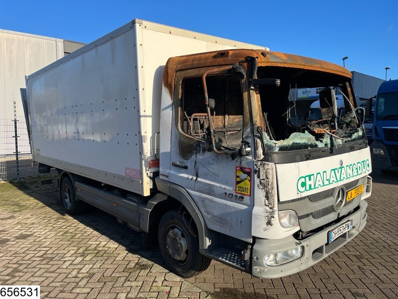 Box truck Mercedes-Benz Atego 1018 EURO 5, Manual, Fire damage: picture 6