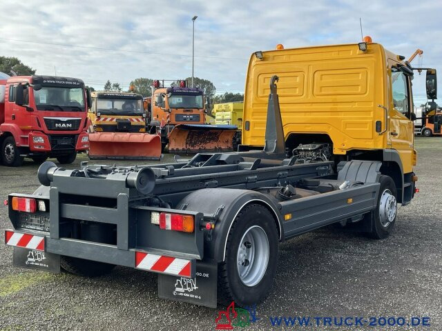 Hook lift truck Mercedes-Benz Atego 1218 Hiab Abrollhaken 6.280 Kg. NL. Euro 5: picture 15