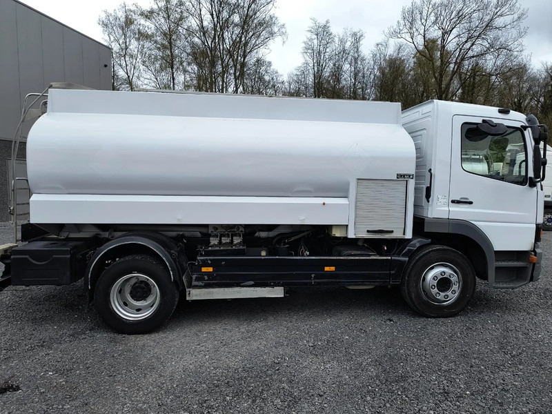 Tank truck for transportation of fuel Mercedes-Benz Atego 1223 SMALL FUEL/CARBURANT TRUCK 8000L - 3 COMP: picture 4