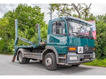 Skip loader truck Mercedes-Benz Daimler 1523 K Absetzkipper: picture 1