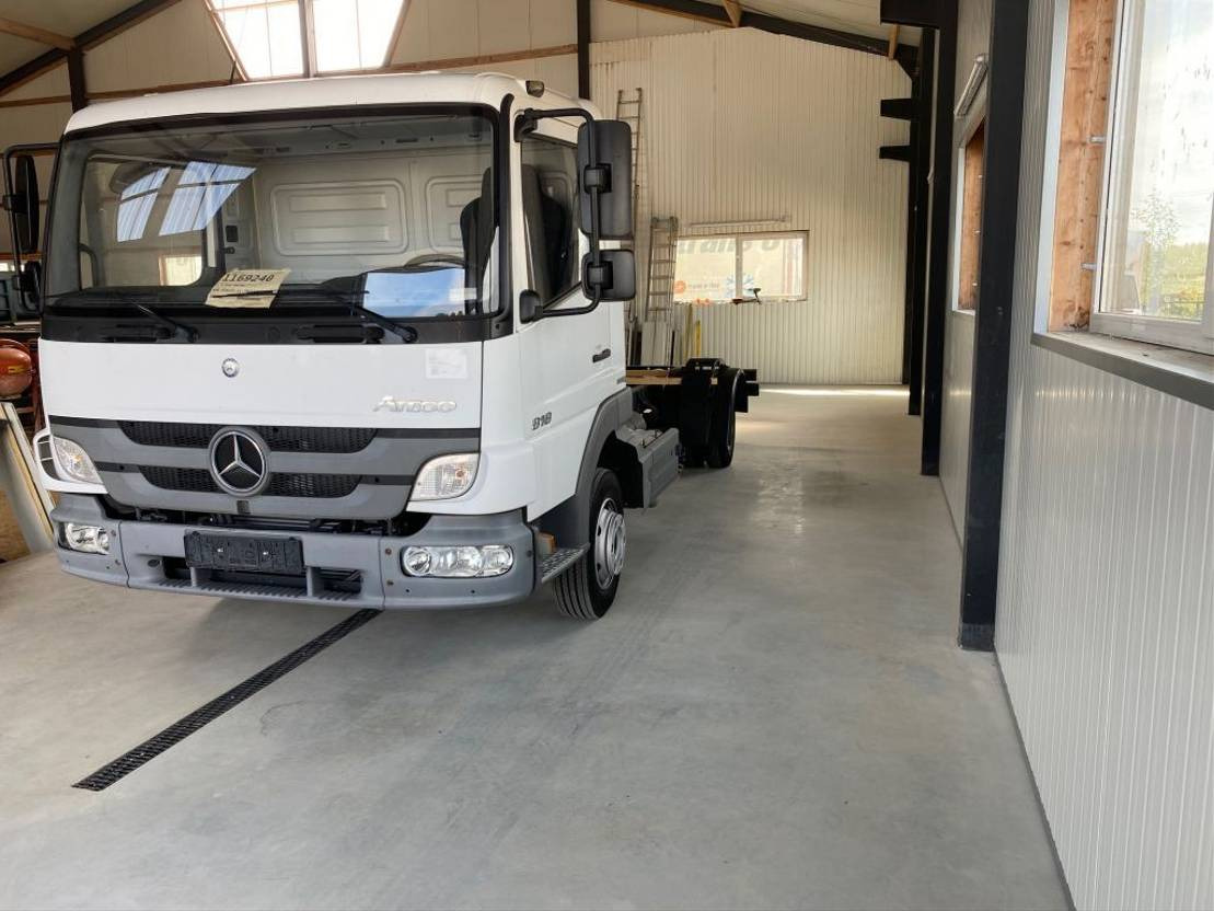 Cab chassis truck Mercedes-Benz atego818L/New Euro4: picture 2