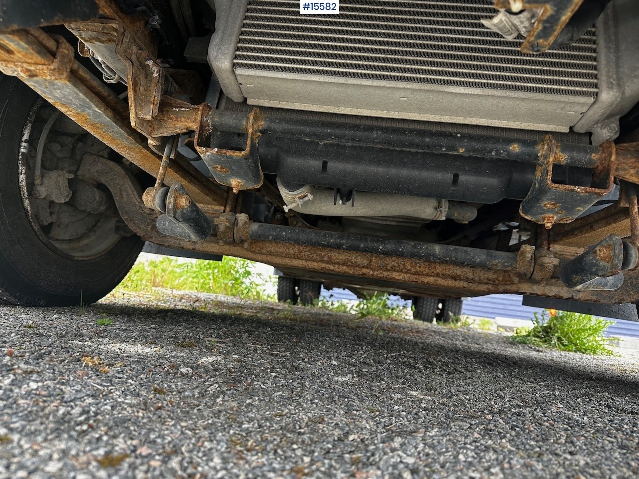 Dropside/ Flatbed truck Mitsubishi Fuso: picture 10