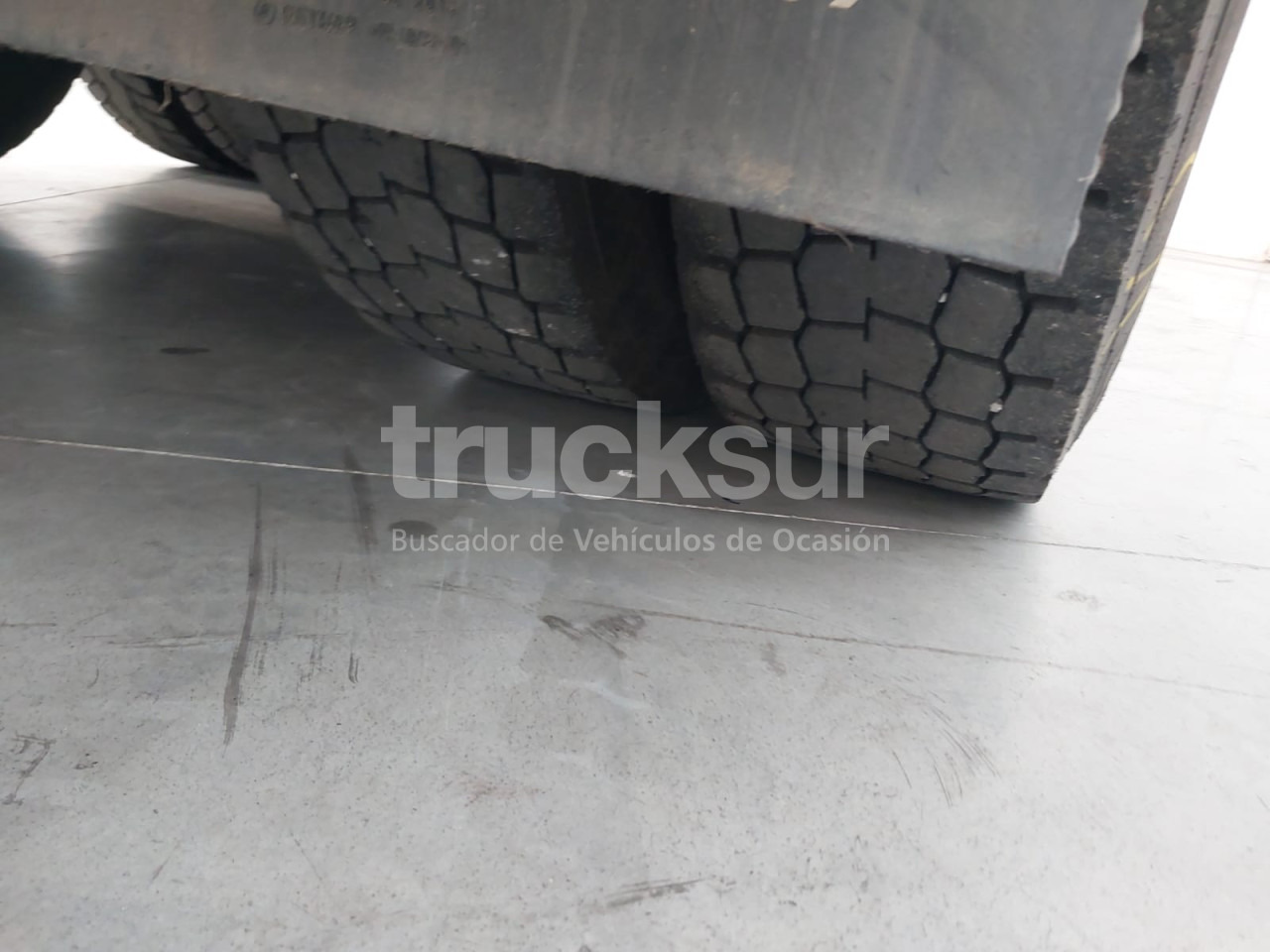 Crane truck, Dropside/ Flatbed truck RENAULT C380.26: picture 19