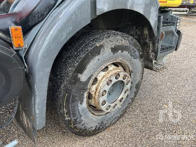 Tipper RENAULT KERAX 320 DCI 6x4 Camion Benne: picture 31