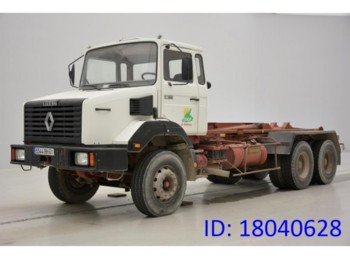 Hook lift truck Renault C260 - 6x4: picture 1