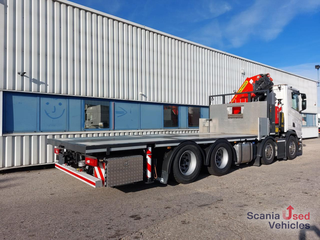 Dropside/ Flatbed truck, Crane truck SCANIA R 500 B8x4NB E6 Palfinger PK 34002-SH E: picture 9