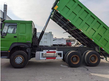 Tipper SINOTRUK HOWO 6x4 drive tipper lorry China 10 wheeler dump truck with bumper: picture 5