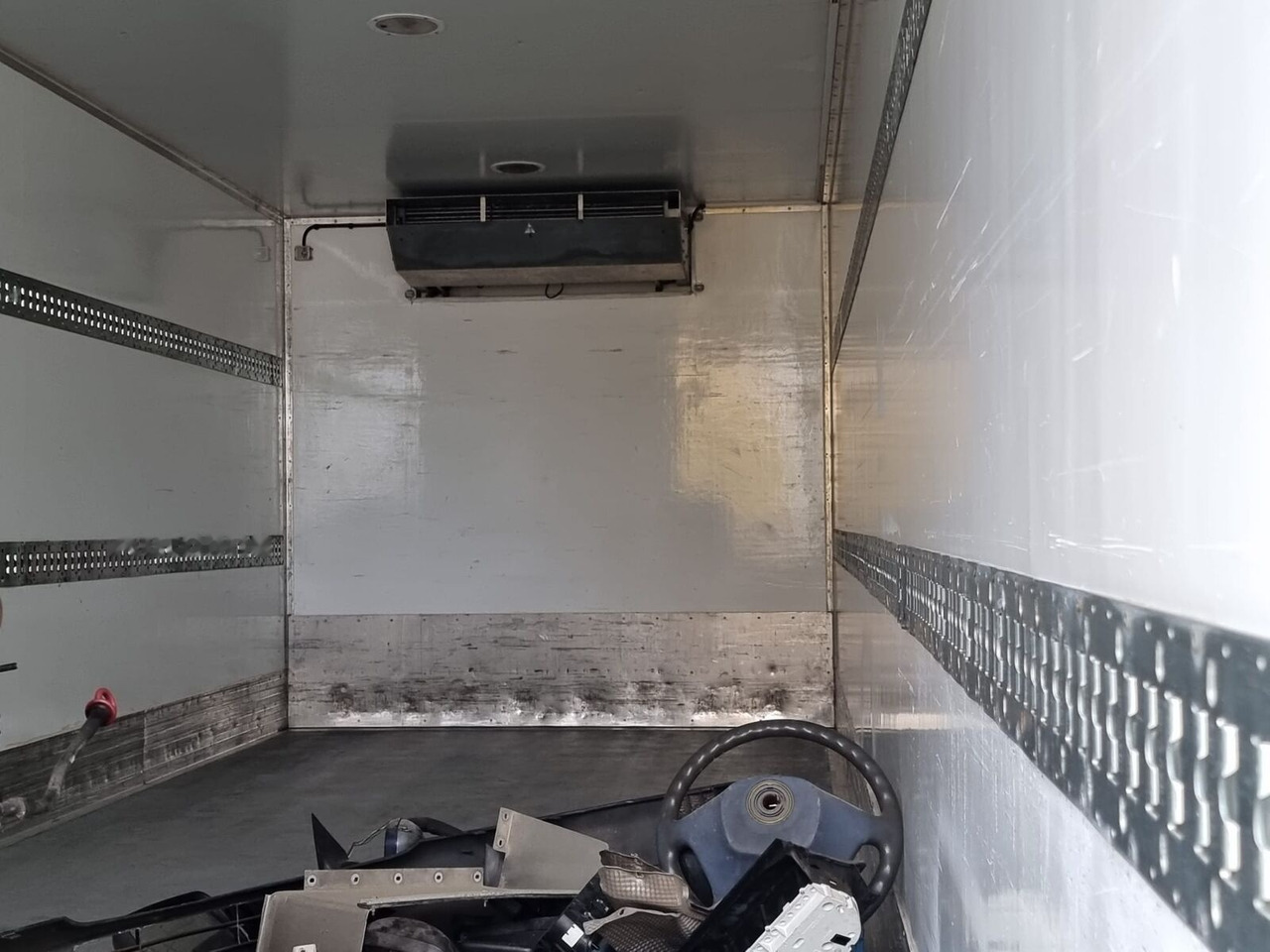 Refrigerator truck Scania P280 Carrier Supra 850 Frigo, LBW DHollandia 1500 kg - ATP: picture 11