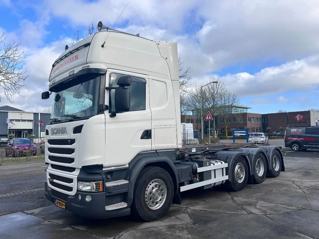 Leasing of Scania R490 8X2 EURO 6 RETARDER + CABLE SYSTEM  Scania R490 8X2 EURO 6 RETARDER + CABLE SYSTEM: picture 5