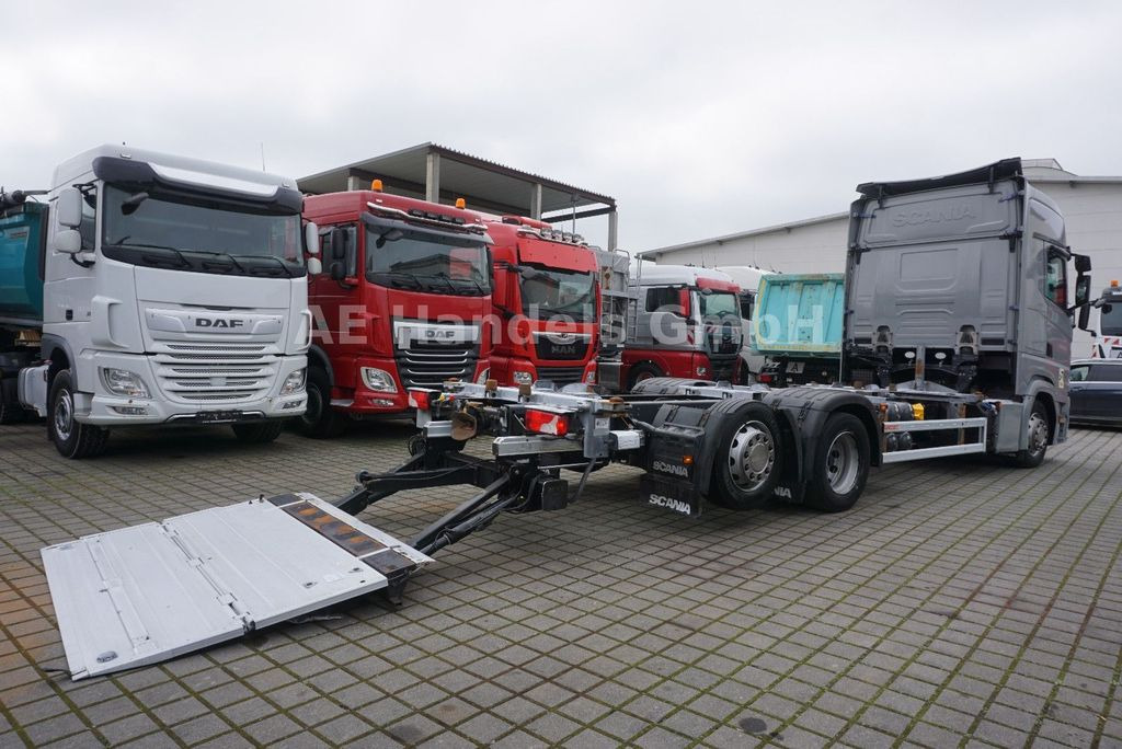 Container transporter/ Swap body truck Scania S450 HighLine LL BDF *Retarder/Lenk+Lift/LBW/AHK: picture 3