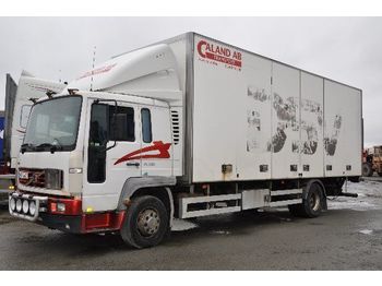 Box truck VOLVO FL615 250: picture 1