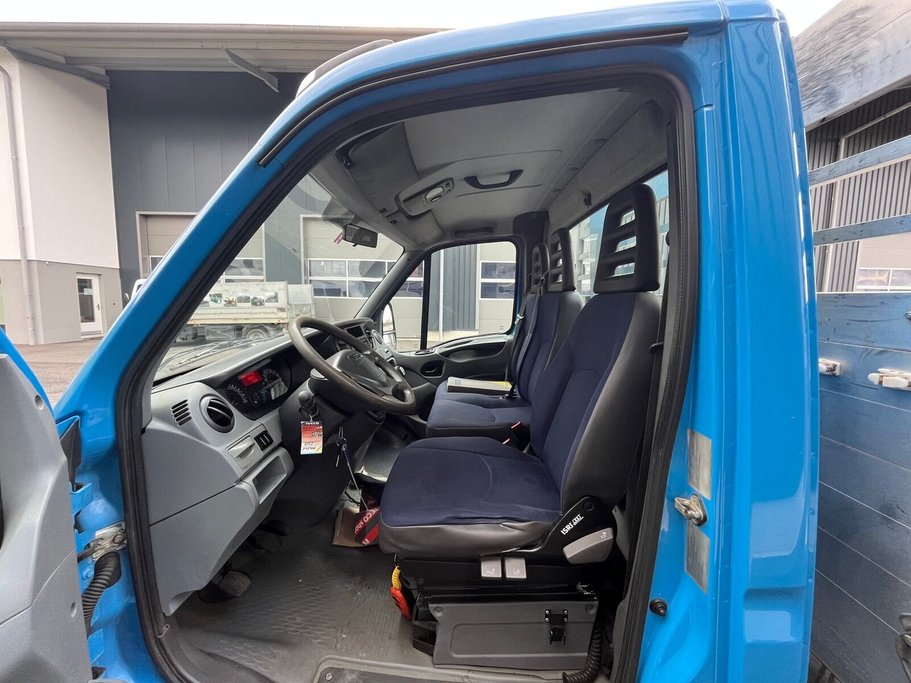 Leasing of IVECO Daily 35C15 3 old billencs IVECO Daily 35C15 3 old billencs: picture 11