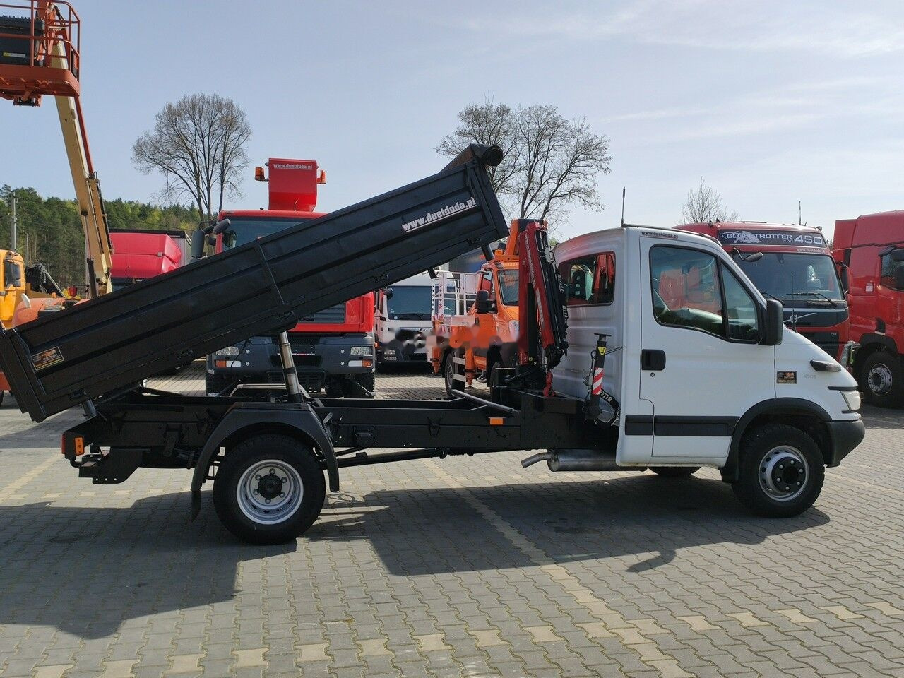 Tipper van IVECO Daily 65C15 3.0 HDS: picture 11