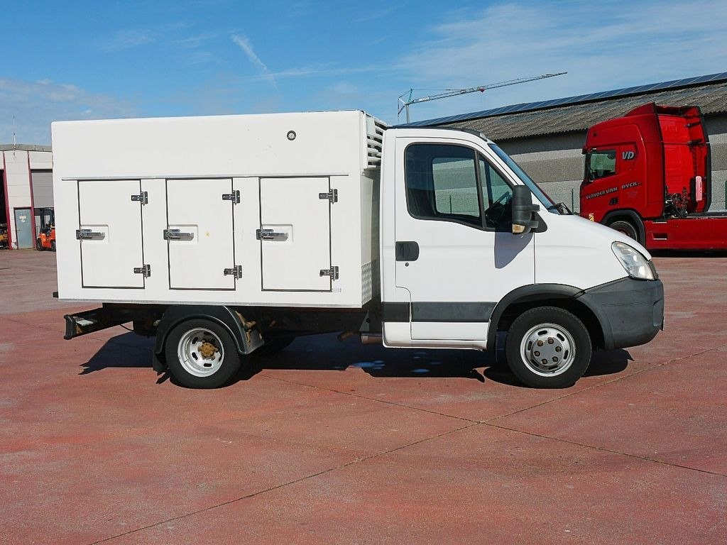 Refrigerated van Iveco 35C11 DAILY EISWAGEN COLDCAR  3+3   -40C: picture 3