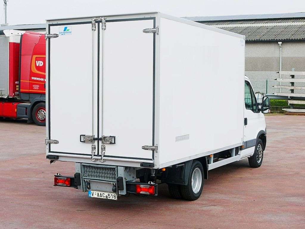 Refrigerated van Iveco 35C15 3.0 DAILY KUHLKOFFER CARRIER XARIOS 600 MT: picture 5