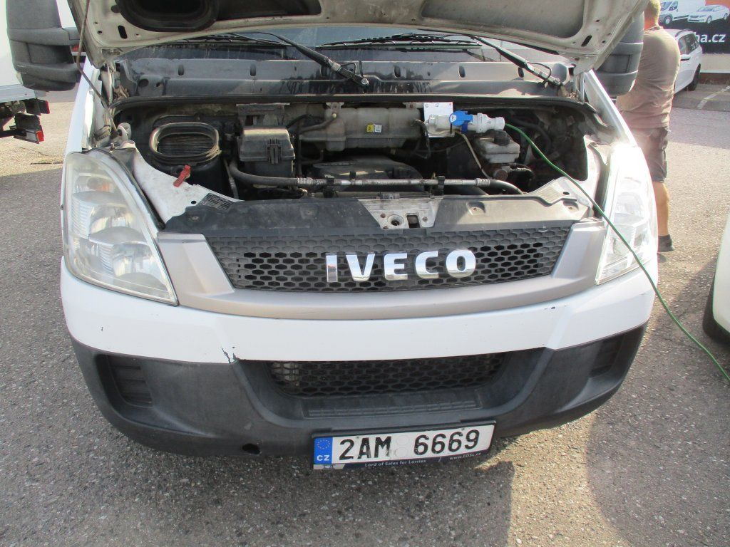 Leasing of Iveco Daily 50C15 Carrier  350  Iveco Daily 50C15 Carrier  350: picture 3