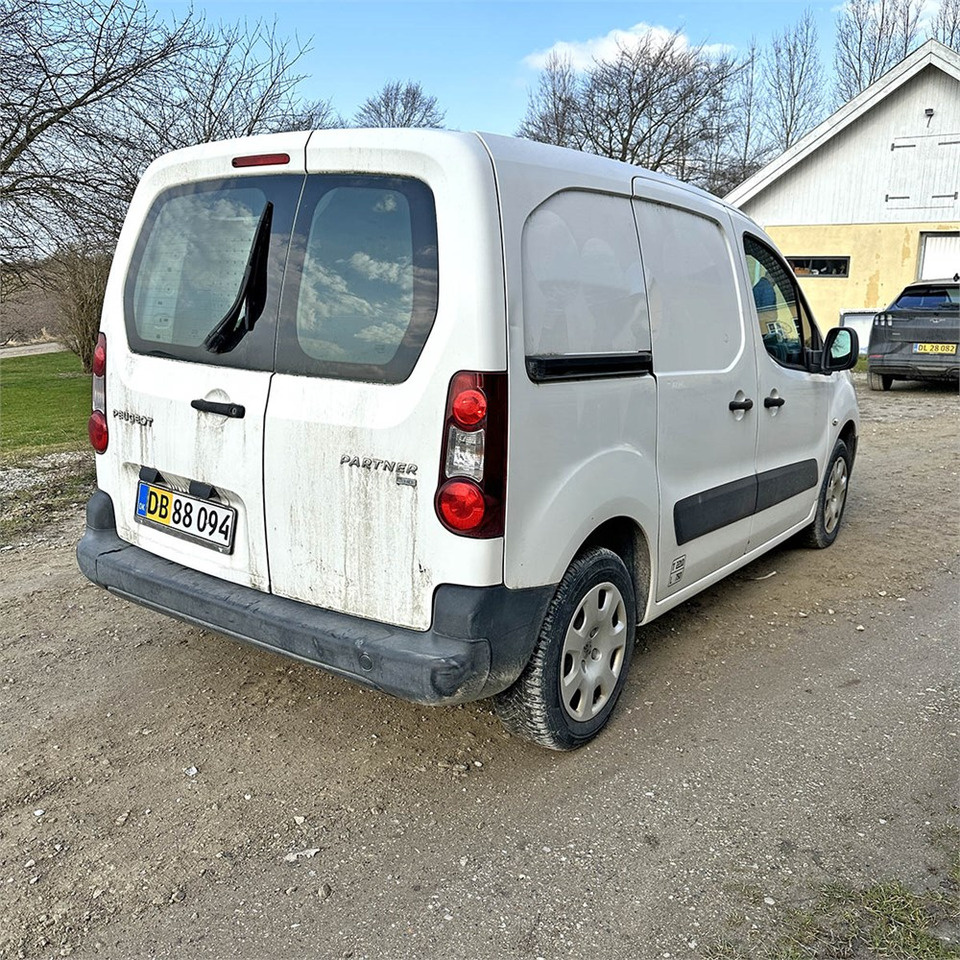 Small van Peugeot Partner 1,6 E-HDI 90 HK L1: picture 7