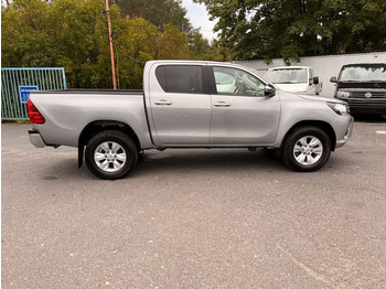 Pickup truck Toyota Hilux Double Cab Duty Comfort 4x4: picture 5