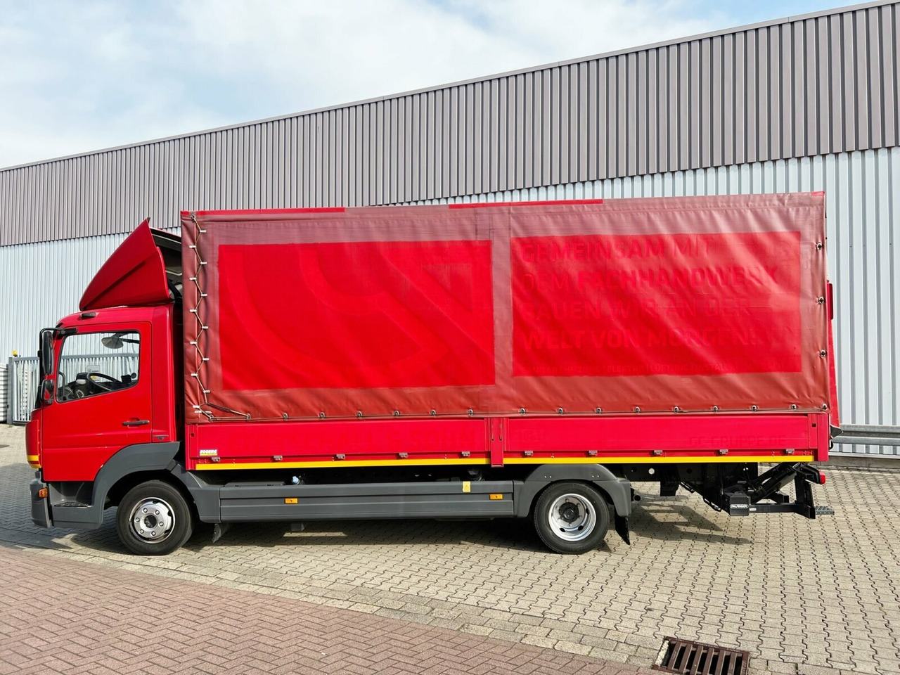 MBB C 1000 S Ladebordwand MBB C 1000 S Ladebordwand, teilbar - Tail lift: picture 5