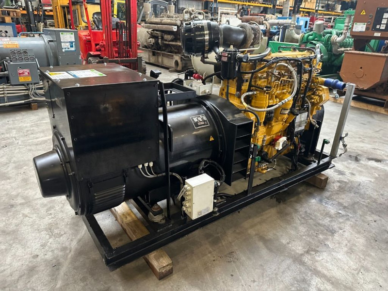John Deere 6090 HFG 84 Stamford 405 kVA generatorset - Generator set: picture 5