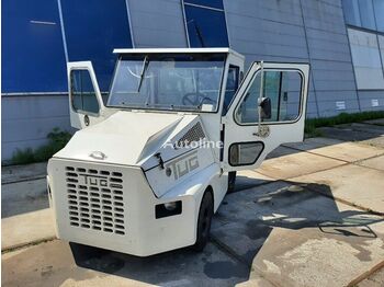  Tug M1-481 - Baggage tractor: picture 1