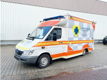 Mercedes-Benz Sprinter 313 CDI 4x2 Sprinter 313 CDI 4x2, Rettungswagen - Ambulance: picture 1