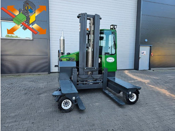 Combilift C4000 - TRIPLEX - 4-way reach truck: picture 1