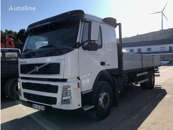 Volvo - Dropside/ Flatbed truck: picture 1