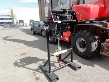 Manitou Stapler Manitou Treuil 3to - Winch: picture 3