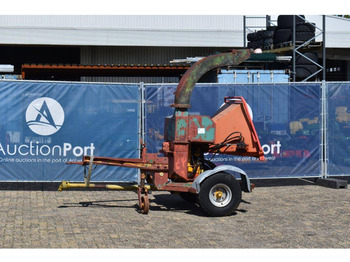 Schliesing 330 ZX - Wood chipper: picture 1