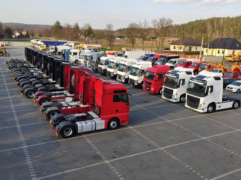 DUETDUDA - Construction machinery CASE undefined: picture 25