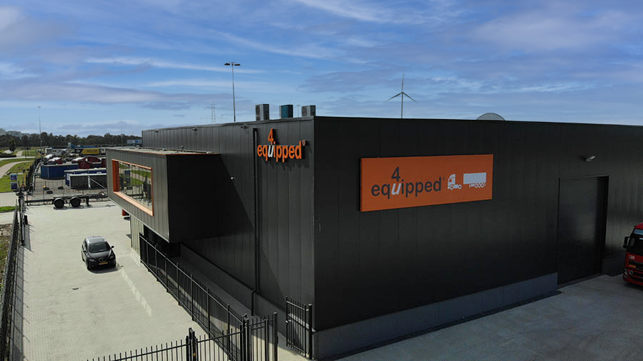 Equipped4U BV - Tractor units - Year: 2017 undefined: picture 1