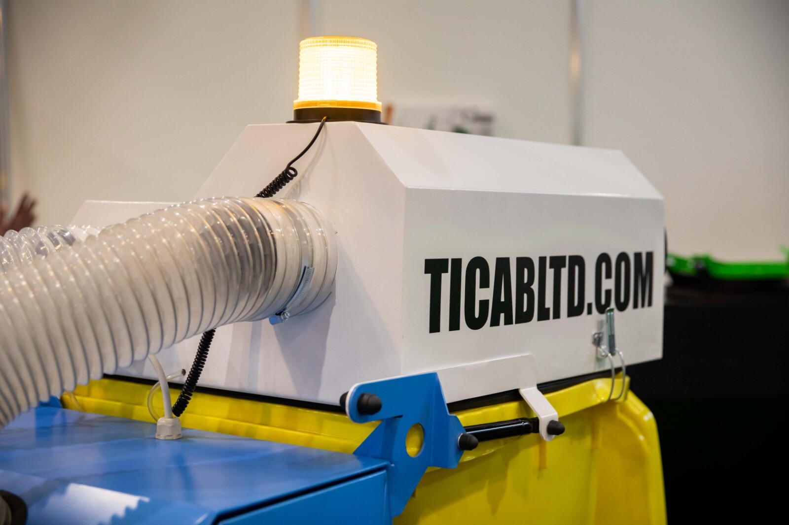 TRADE INDUSTRIAL COMPANY AB - vehicles for sale undefined: picture 27