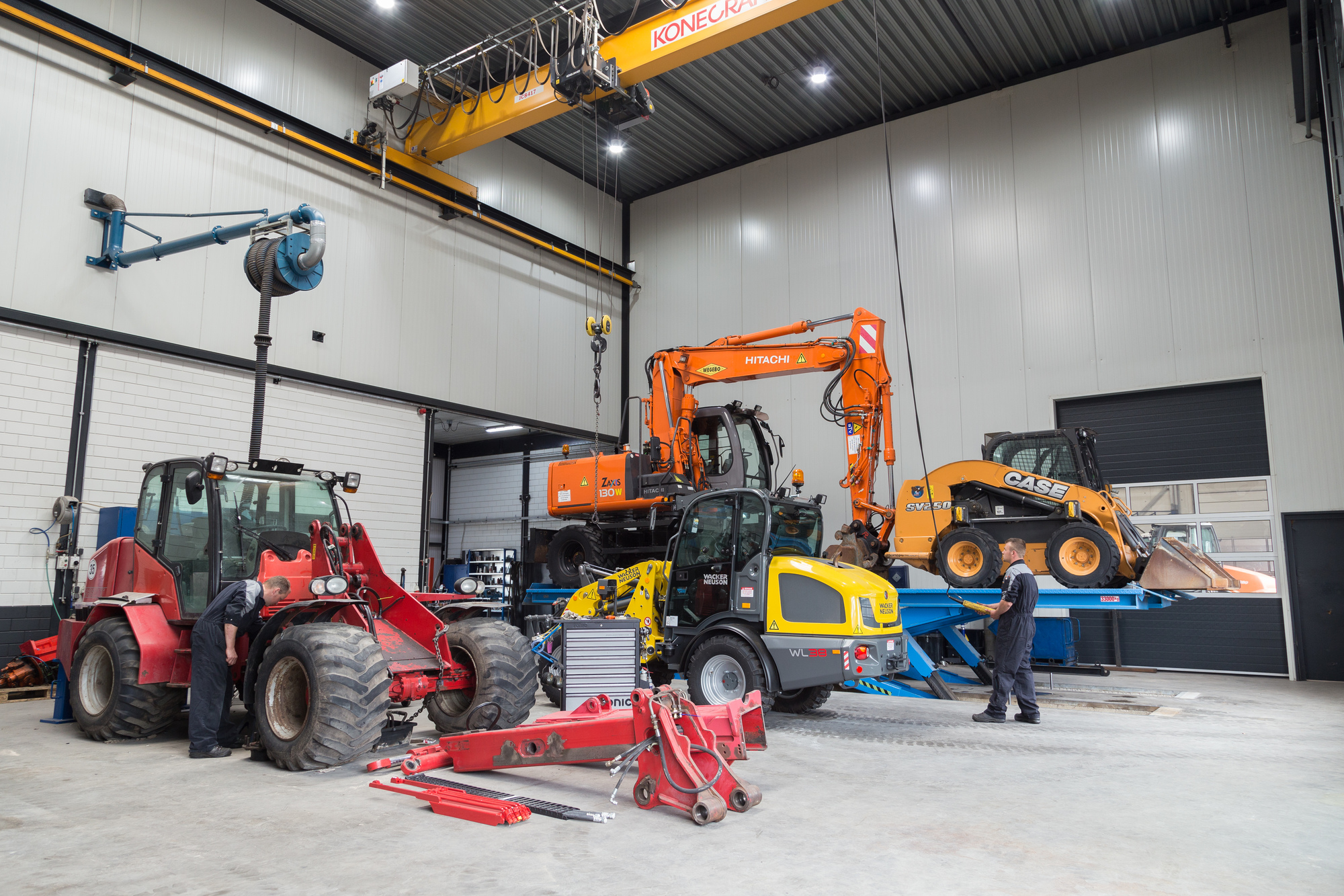 Overbeek Bouwmachines B.V. - Material handling equipment STILL undefined: picture 3