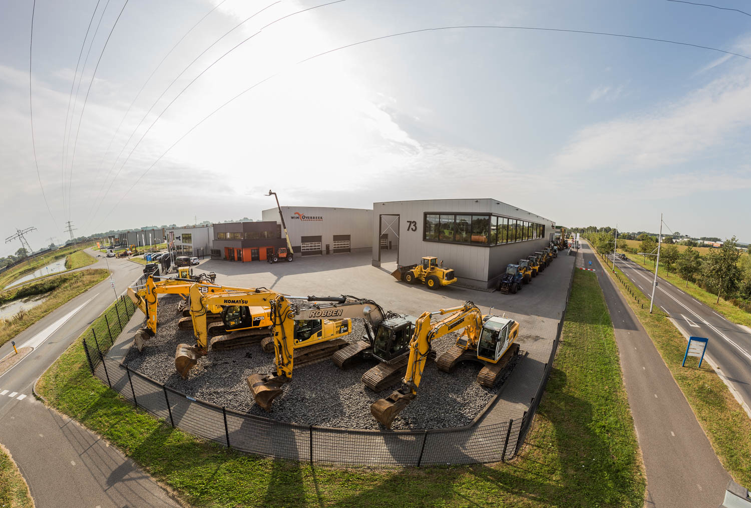 Overbeek Bouwmachines B.V. - Material handling equipment STILL undefined: picture 1