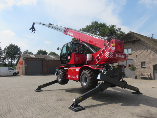 Jur Soetendaal - Material handling equipment MANITOU - Year: 2015 undefined: picture 3