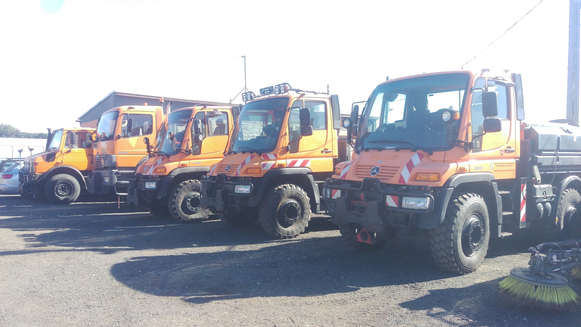 Eventus - Municipal/ Special vehicles UNIMOG - Euro 5, diesel, gearbox: automatic undefined: picture 3