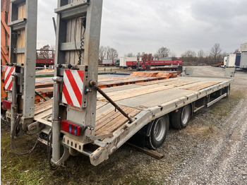 Low loader trailer for transportation of heavy machinery Möslein TO 3 F Schwebheim  3 Achs Tiefladeranhänger 9 m Ladefläche: picture 3