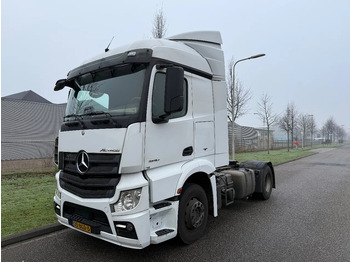 Tractor unit MERCEDES-BENZ Actros 1940
