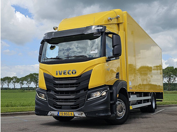 Box truck IVECO S-WAY