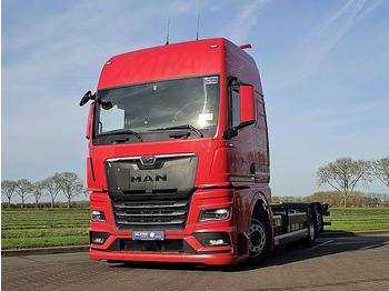 Container transporter/ Swap body truck MAN TGX 26.510