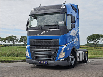 Tractor unit VOLVO FH 460