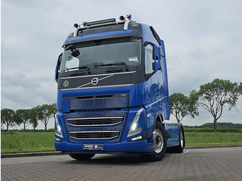 Tractor unit VOLVO FH 460
