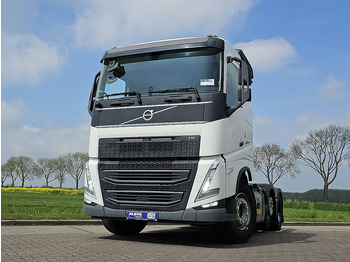 Tractor unit VOLVO FH 500