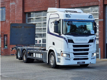 Cab chassis truck SCANIA R 500