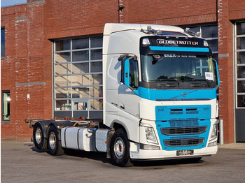 Container transporter/ Swap body truck VOLVO FH13 540